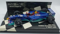 Macheta Formula 1 Sauber C18 - Minichamps 1/43 foto