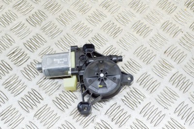 Motor macara geam ușă st&amp;acirc;nga față SKODA SUPERB III Estate 3V5 2021 OEM: 5Q0959801B,0130822717 | 13720227 foto
