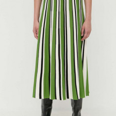 Weekend Max Mara fusta culoarea verde, midi, evazati