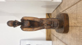 Statuie din lemn