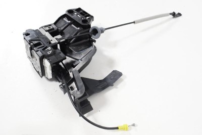 &amp;Icirc;ncuietoare ușă dreapta față VOLVO XC90 II 2017 OEM: 31484042 3094116 foto