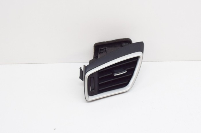 Gura de ventilație planșa de bord NISSAN X-TRAIL T32_ 2017 11762503