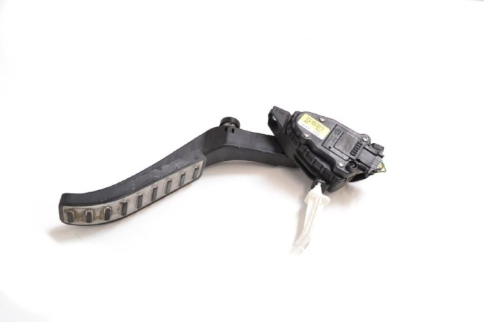 PORSCHE CAYENNE 9PA 2005 OEM: 7L0723507C SKU: 11619217