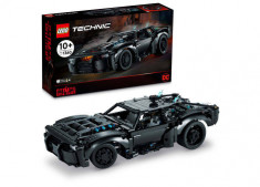 LEGO THE BATMAN - BATMOBIL Numar piese 1360 Varsta 10 + ani foto