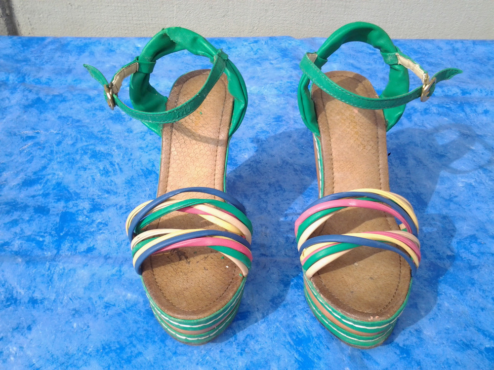 Green SunDance - sandale dama mar. 35, Cu talpa joasa | Okazii.ro