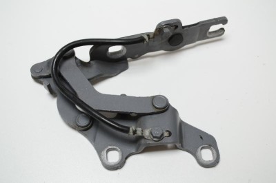 Balama capota st&amp;acirc;nga față BMW 1 Coupe E82 2010 OEM: 7060559 3293653 foto