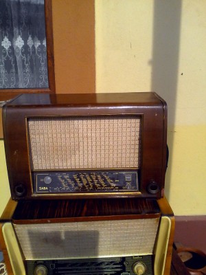 Aparat de Radio pe Lampi Saba Villingen W II An1951 foto