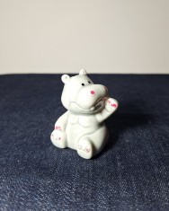 Solnita din portelan in forma de hipopotam , 5 cm inaltime foto