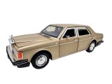 Macheta Rolls Royce Silver Spur auriu 1994 1:32 replica metal usi capota si portbagaj deschise lumini si sunet