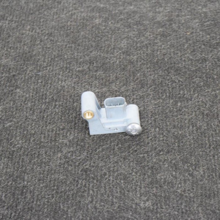 Senzor de impact dreapta față BMW 5 F10 2013 OEM: 9159314 10699622