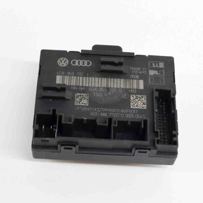 Modul de control ușă st&acirc;nga față AUDI A6 4G2, C7, 4GC 2012 OEM: 4G8959792G,4G8959792J 15231486