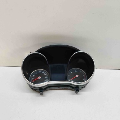 Ceas de bord MERCEDES-BENZ C Coupe C205 2017 OEM: A2059007133,A2059013915,A2059048800,A2059024318,A2059024017,A2059024217,A2059023717,A2059024117,A205 foto