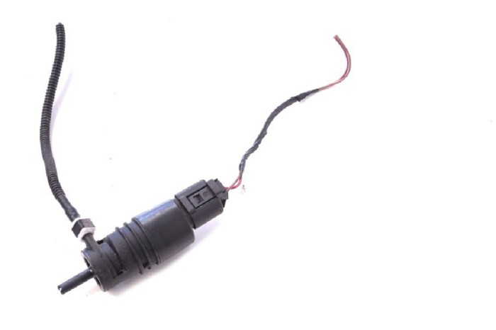Motor rezervor lichid de parbriz BMW X3 F25 2014 OEM: 7388343 11427362