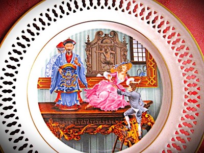FARFURIE DECORATIVA PORTELAN COPENHAGEN DANEMARCA DECOR POVESTI ANDERSEN 22 CM foto