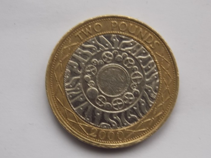 TWO POUNDS 2000 GBR
