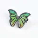 Brosa martisor fluture verde