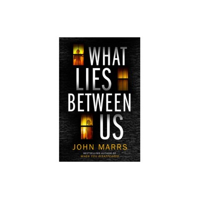 What Lies Between Us foto