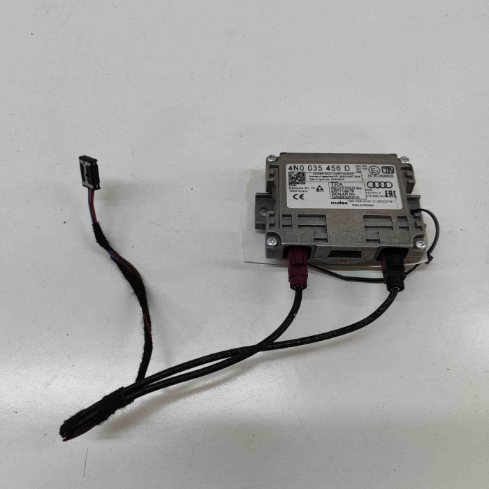 Amplificator de antena AUDI E-TRON GEN 2020 OEM: 4N0035456D