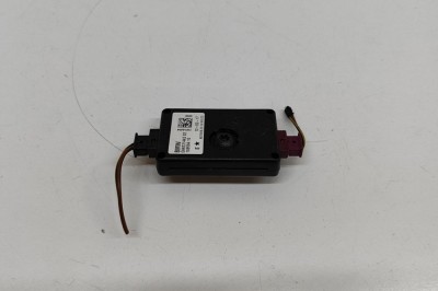 Amplificator de antena BMW 3 F30, F80 2017 OEM: 9231442 | 31540990 foto