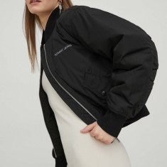 Tommy Jeans geacă bomber femei, culoarea negru, de tranziție DW0DW17240