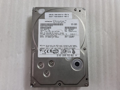 Hard disk desktop Hitachi GST 1TB 7200 RPM 32MB SATA 3.0Gb/s 3.5&amp;quot; - teste reale foto