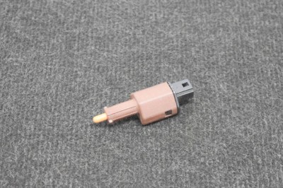 Senzor pedala de fr&amp;acirc;nă TESLA MODEL 3 2018 OEM: 1044681-00-B 11256251 foto