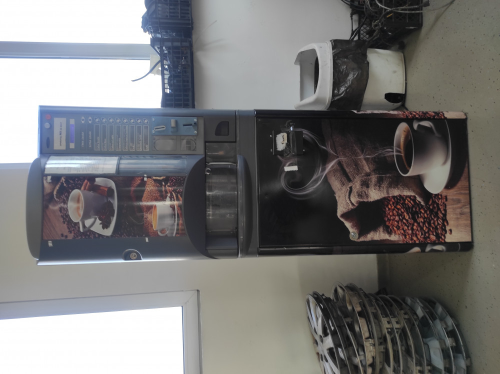 Aparat Cafea Industrial / Vending Machine, Italia | Okazii.ro