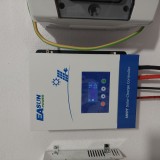 Controller/Regulator tensiune MPPT EASUN model 48100 / 100A