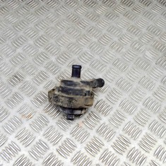 Pompa de apa auxiliara JAGUAR I-PACE X590 2019 OEM: M0090940,J9D3-18D473-AA,J9D3-8501-AA 17764471