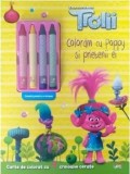 Cumpara ieftin Coloram cu Poppy si prietenii ei. Carte de colorat cu 4 creioane cerate. Trolii/***