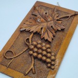 Aplica lemn sculptat, veche, vintage - Vita de vie cu strugure
