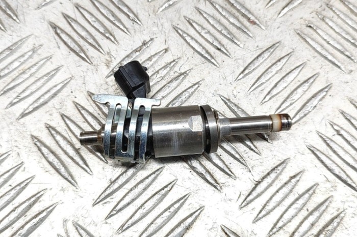 Injector de combustibil LEXUS RX _L2_ 2019 OEM: 23250-31120 26552333