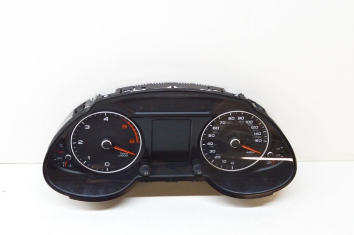 Ceas de bord AUDI Q5 8R 2016 OEM: 503002425532,8R0920981P 12019742