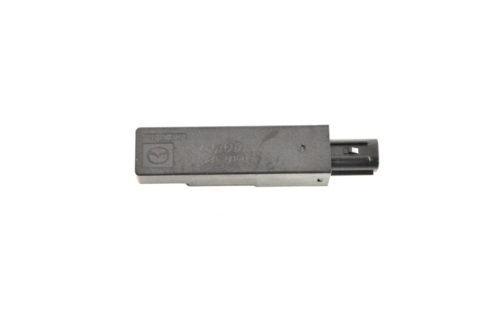 Antena Keyless Entry MAZDA 6 Sedan GJ, GL 2014 OEM: KD45676NXA 13735370