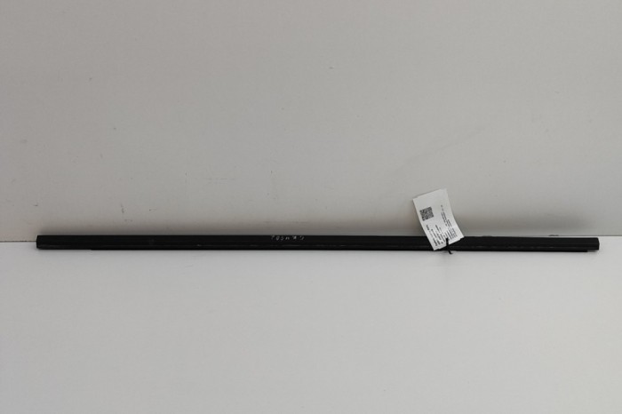 Chedar geam ușă st&acirc;nga spate VW TIGUAN AD1 2024 OEM: 5NA839477 | 28278714