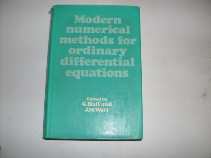 Modern Numerical Methods For Ordinary Differential Equations - G.hall, J.m . Watt , 20779