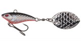 Spinnertail Mikado M-Tail 3g, Bloody Roach