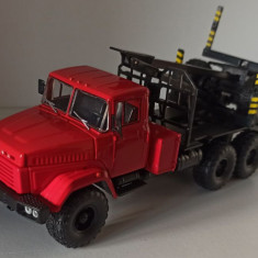 Macheta KrAZ 64372 camion transport busteni - MCG / Nash Avtoprom 1/43