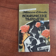 Nouasprezece trandafiri de Mircea Eliade