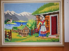 Tablou cusut Goblen vechi inramat lucrat manual peisaj la tara taranca cu galeti apa rama lemn fara sticla 45.5x34.5