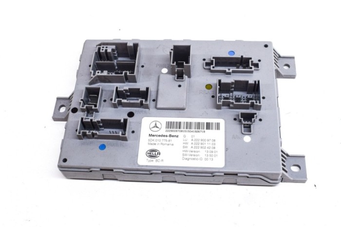 Modul de confort MERCEDES-BENZ C W205 2015 OEM: A2229009708,A2229011103,A2229024208,5DK010775 20231071
