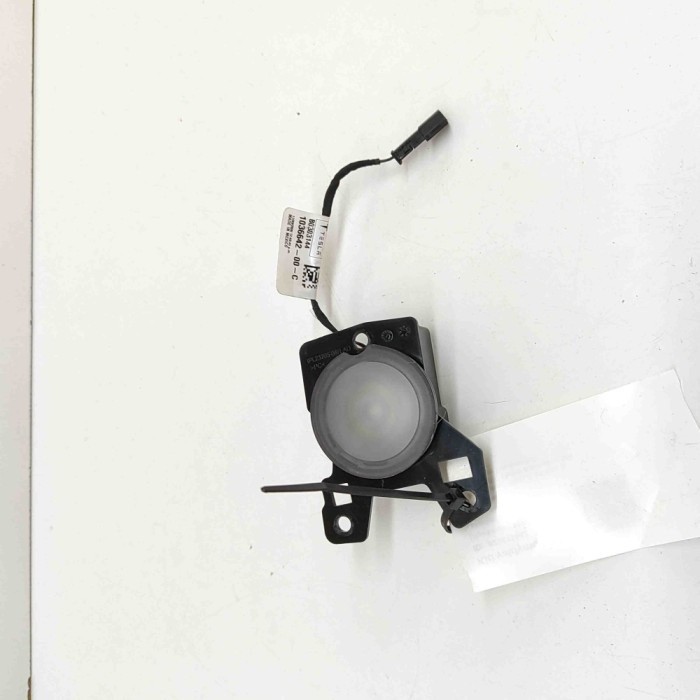 Iluminare interioară TESLA MODEL X 2020 OEM: 1036642-00-C 29811842