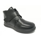 Cumpara ieftin Ghete piele negre largi, se inchid cu bareta cu scai/arici model 73546