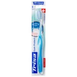 Cumpara ieftin Periuta de dinti manuala Trisa Gum Protect Soft. Perii soft, igiena delicata gingii, cap compact.