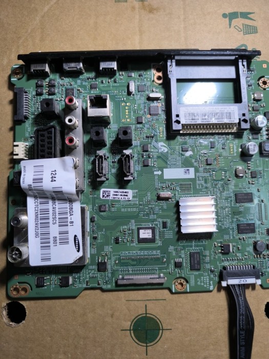 placa de baza BN41-01812A, LCD LTJ400HV05-C / UE40ES6100. pentru le400bga-b1
