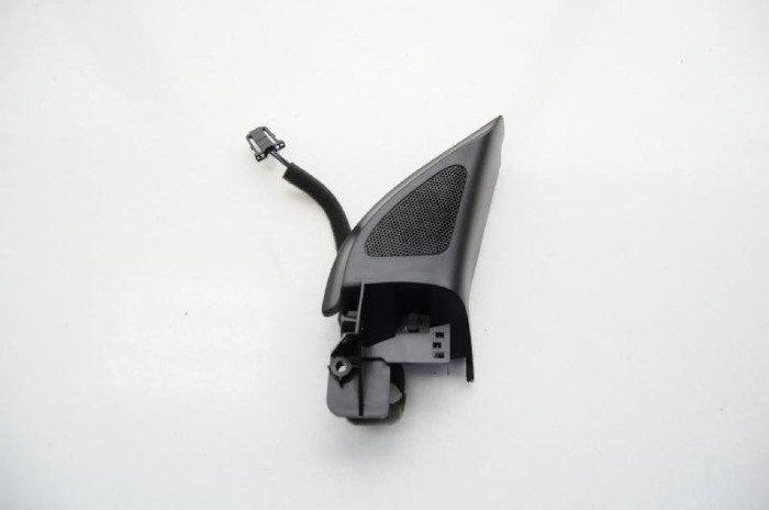 Difuzor ușă dreapta față VW JETTA III 1K2 2006 OEM: 1K5837974 2136834
