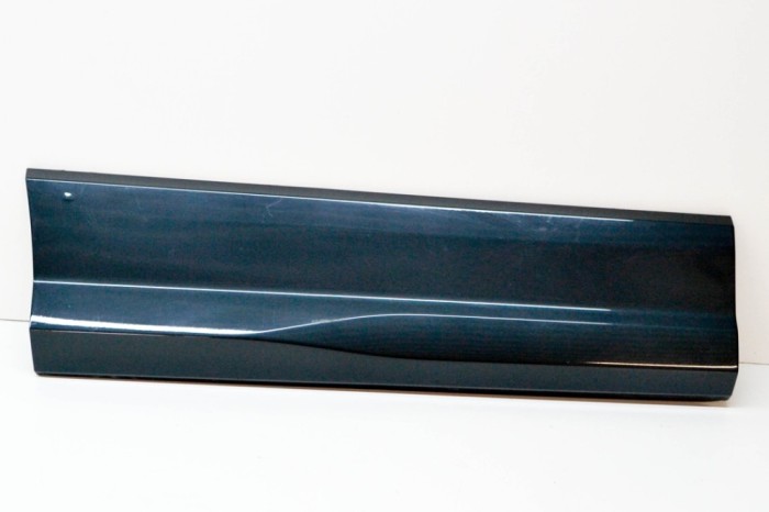 Bandou inferior ușă dreapta spate AUDI Q2 GA 2020 OEM: 81A853970B 13547501
