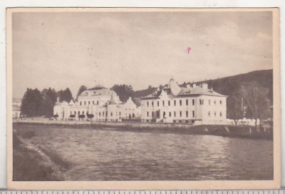bnk cp Vatra Dornei - Pe malul Dornei - circulata 1959 - Libraria noastra foto