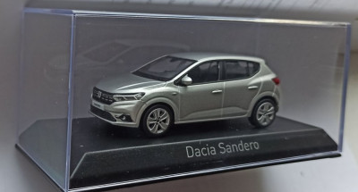 Macheta Dacia Sandero MK3 2021 silver - Norev 1/43 foto