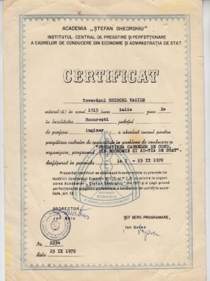QW13 13 - 1972 - certificat absolvire curs conducere Academia Stefan Gheorghiu foto